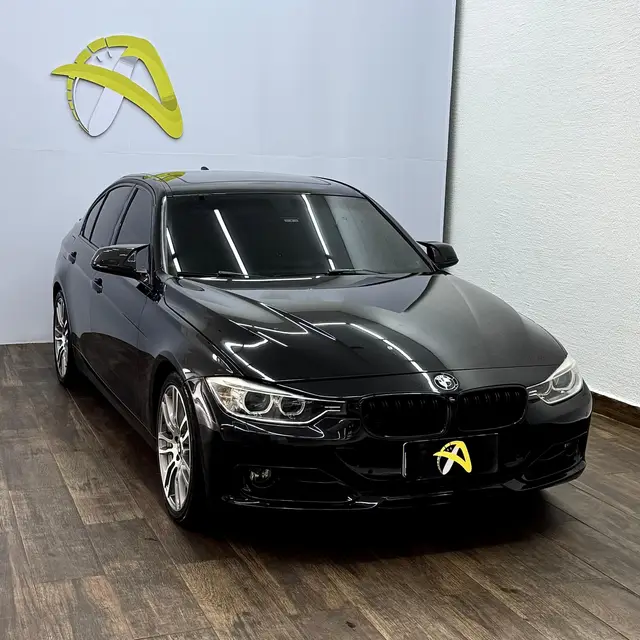 Carro BMW 328i 2015 328i Sport ActiveFlex