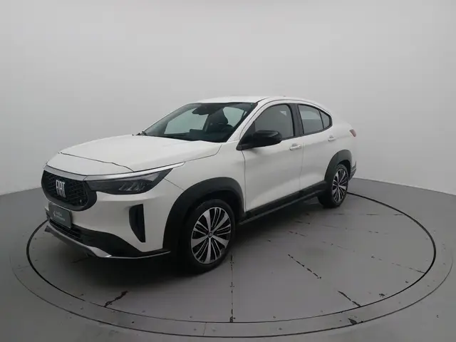 Carro Fiat Fastback 2024 Audace