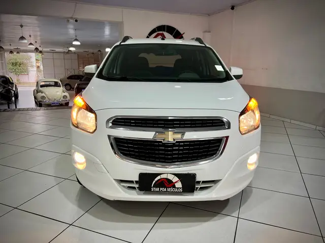 Carro Chevrolet Spin 2016 LT 5S 1.8 (Aut) (Flex)