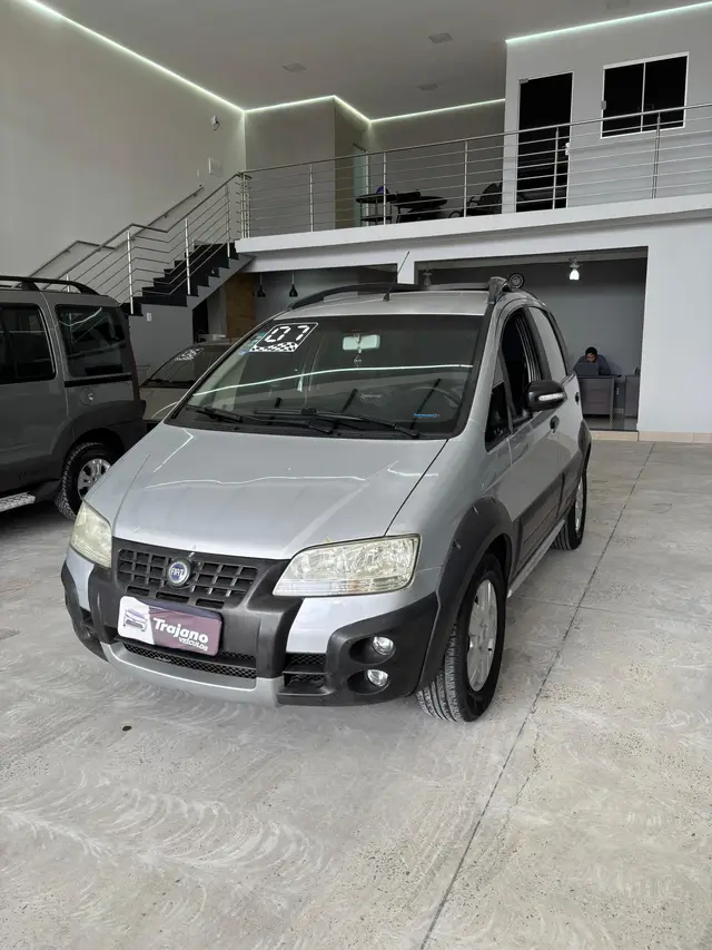 Carro Fiat Idea 2007 Adventure 1.8 (Flex)
