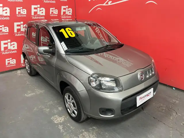 Carro Fiat Uno 2016 Vivace 1.0 8V (Flex) 4p
