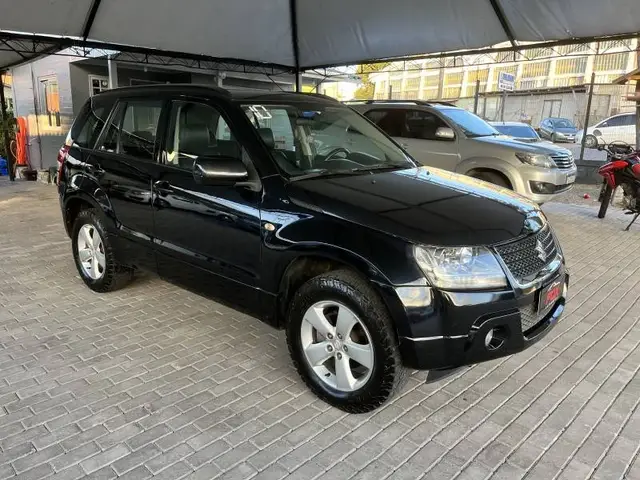 Carro Suzuki Grand Vitara 2010 4x4 2.0 16V