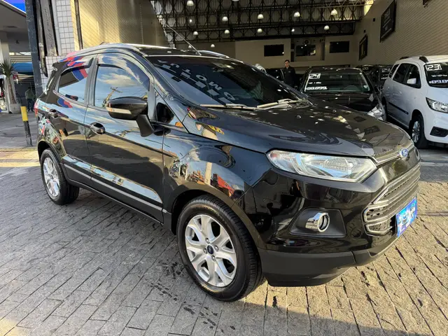 Carro Ford EcoSport 2014 Ecosport Titanium 2.0 16V Powershift (Flex)