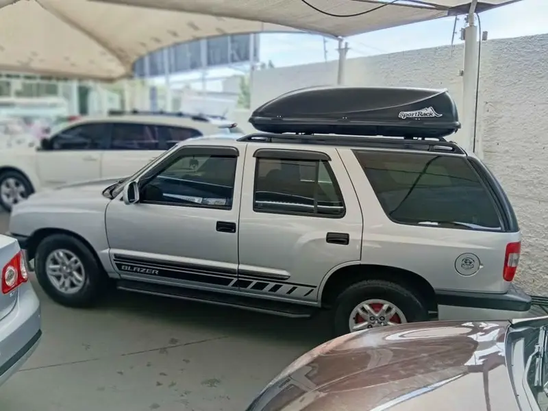 Chevrolet Blazer STD 4x2 2.4 MPFi