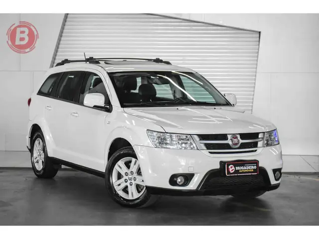Carro Fiat Freemont 2013 2.4 16V Precision (Aut)