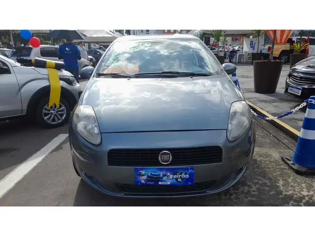 Carro Fiat Punto 2010 ELX 1.4 (Flex)