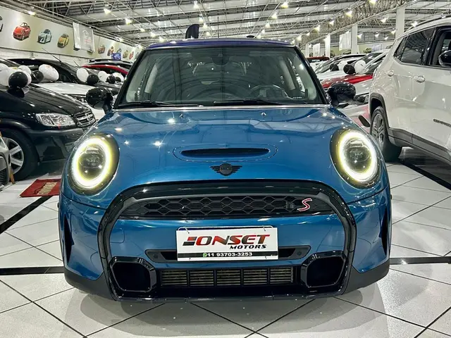 Carro MINI Cooper 2023 S 2.0 Turbo 16v 3p Aut.