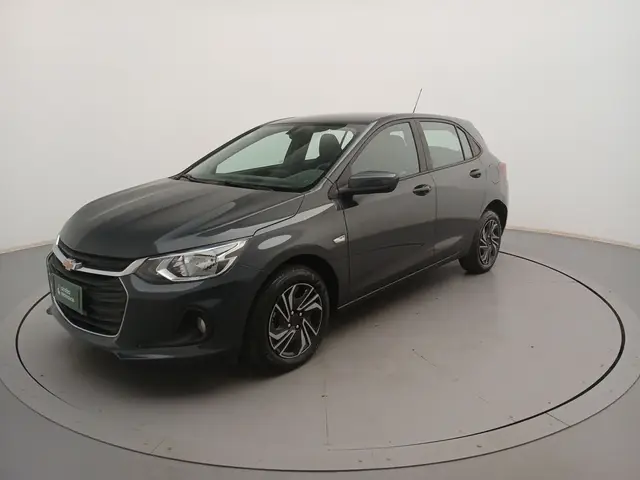 Carro Chevrolet Onix Plus 2024 LT 1.0