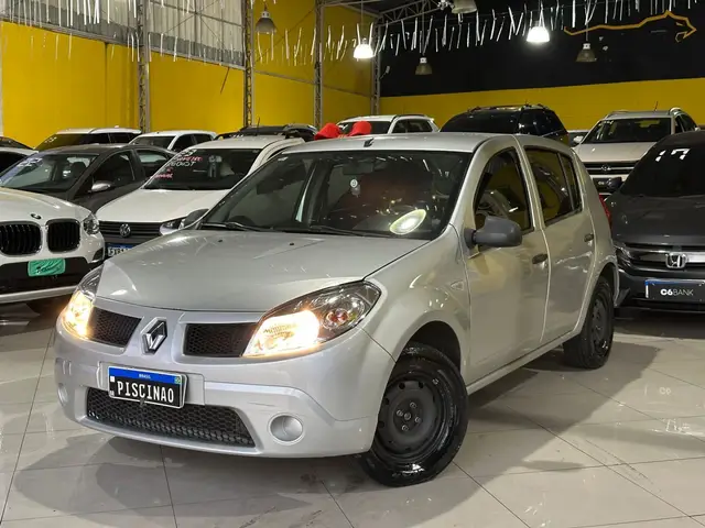 Carro Renault Sandero 2011 Authentique 1.0 16V (flex)