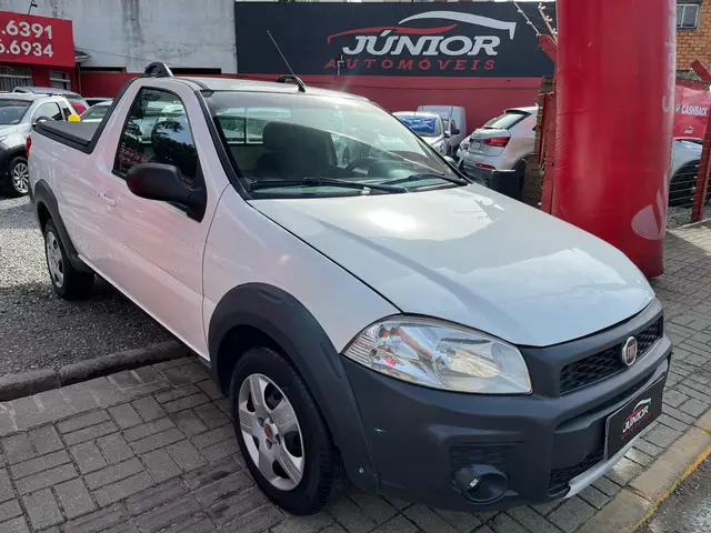 Carro Fiat Strada 2017 Hard Working 1.4 (Flex) (Cabine Simples)