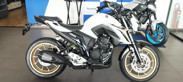 Moto Yamaha Fazer FZ25 2025 Flex
