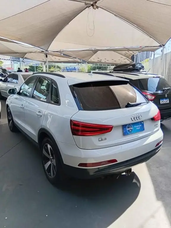Carro Audi Q3 2013 2.0 TFSI Ambiente S Tronic Quattro