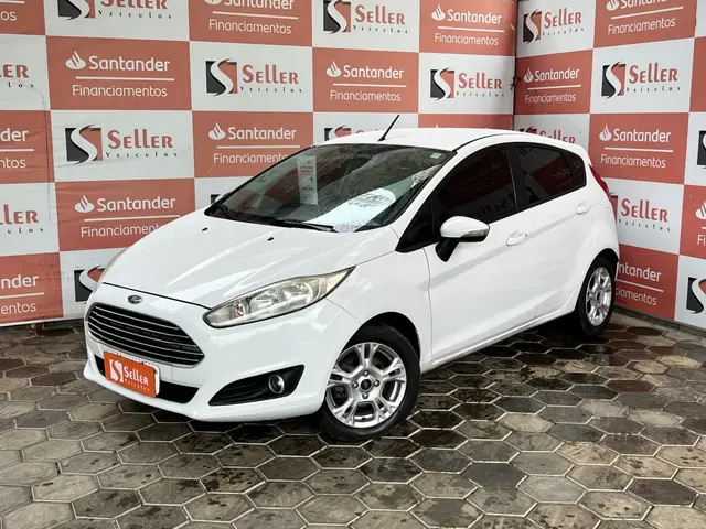 Carro Ford Fiesta Hatch 2015 Titanium Powershift 1.6 (Flex)
