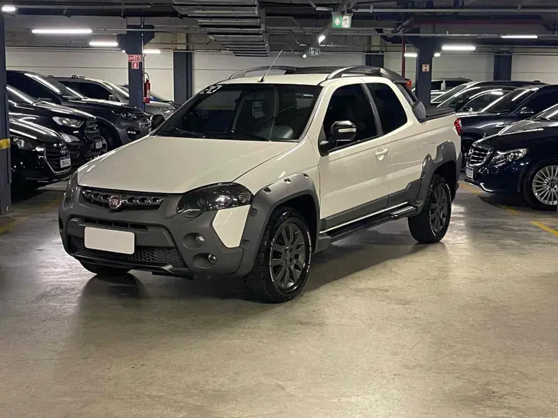 Fiat Strada Adventure 1.8 16V (Flex) (Cabine Dupla)