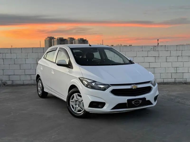 Chevrolet Onix 1.0 LT SPE/4