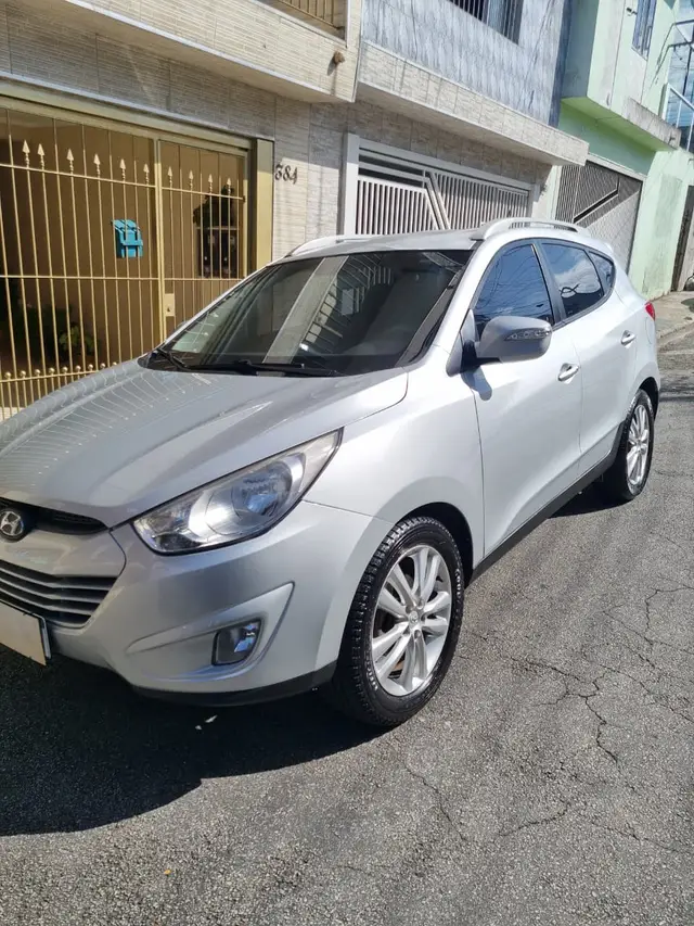 Carro Hyundai ix35 2014 2.0 2WD (Aut) (Flex)