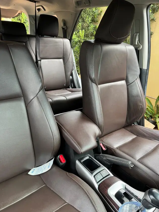 Carro Toyota SW4 2017 2.8 TDI SRX 5L 4x4 (Aut)