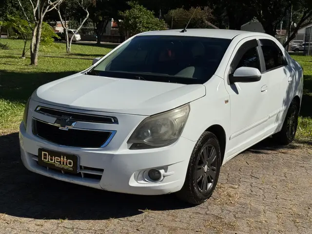 Carro Chevrolet Cobalt 2014 LTZ 1.8 8V (Flex)