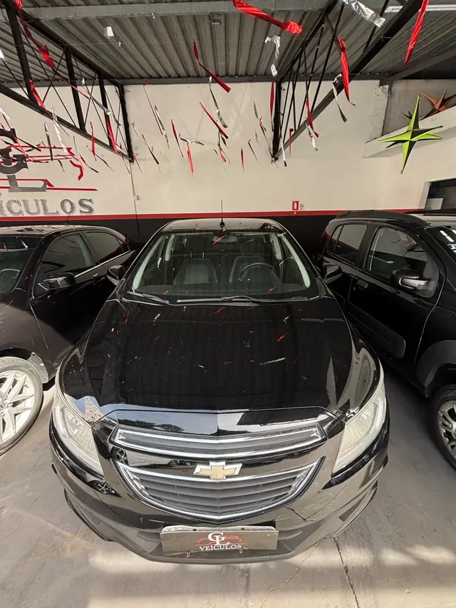 Carro Chevrolet Prisma 2014 1.0 LT SPE/4