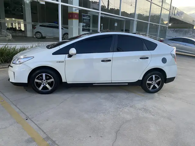 Carro Toyota Prius 2013 Hybrid 1.8 16V 5p (Aut)