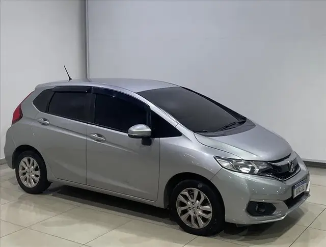 Carro Honda Fit 2017 1.5 16v LX (Flex)