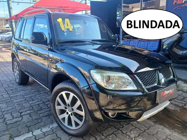 Carro Mitsubishi Pajero TR4 2014 2.0 16V 4X4 (Flex) (Aut)