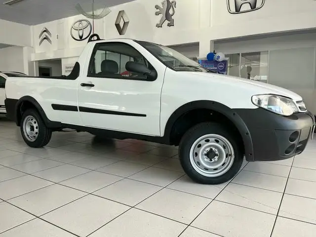 Carro Fiat Strada 2011 Fire 1.4 (Flex)