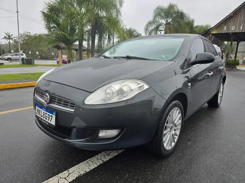 Fiat Bravo Essence 1.8 16V Dualogic (Flex)