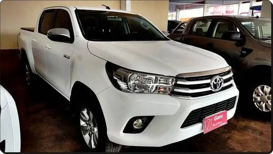 Carro Toyota Hilux Cabine Dupla 2018 Hilux 2.8 TDI SR CD 4x4 (Aut)