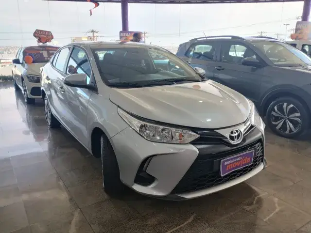 Carro Toyota Yaris 2024 XL 1.5 (Flex) (Aut)