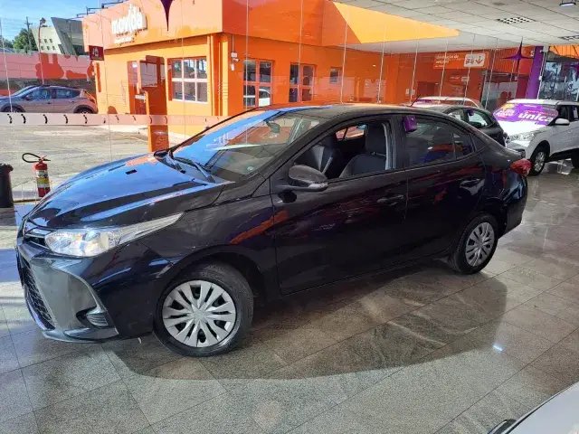 Carro Toyota Yaris 2024 XL 1.5 (Flex) (Aut)