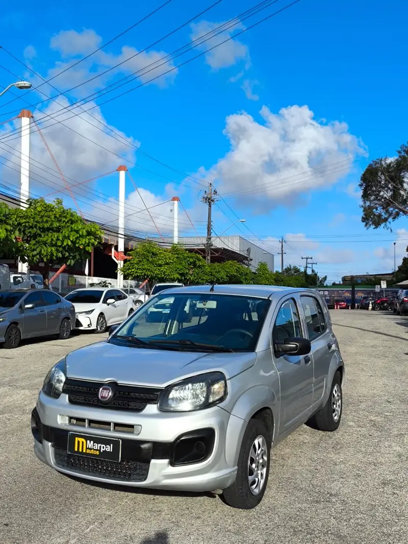 Fiat Uno Attractive 1.0