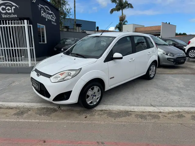 Carro Ford Fiesta Hatch 2013 1.6 (Flex)