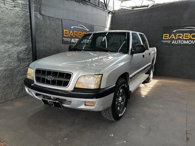 Chevrolet S10 Barretos Luxe 4x4 2.8 (Cab Dupla)