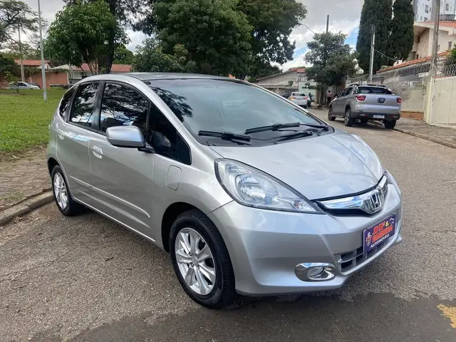 Carro Honda Fit 2013 LX 1.4 (flex)