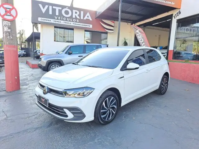 Carro Volkswagen Polo 2024 Highline (Aut) (Flex)