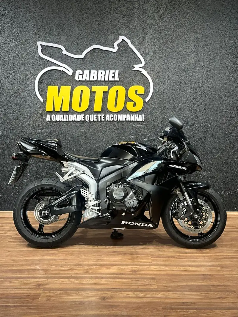 Honda RR
