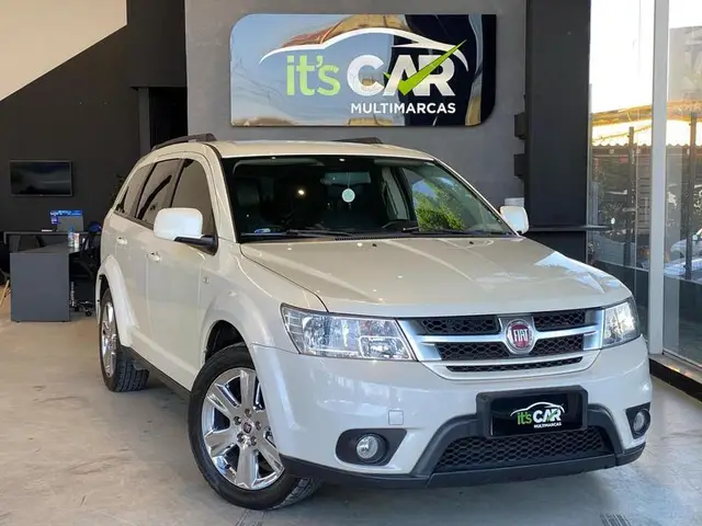 Carro Fiat Freemont 2014 2.4 16V Emotion (Aut)