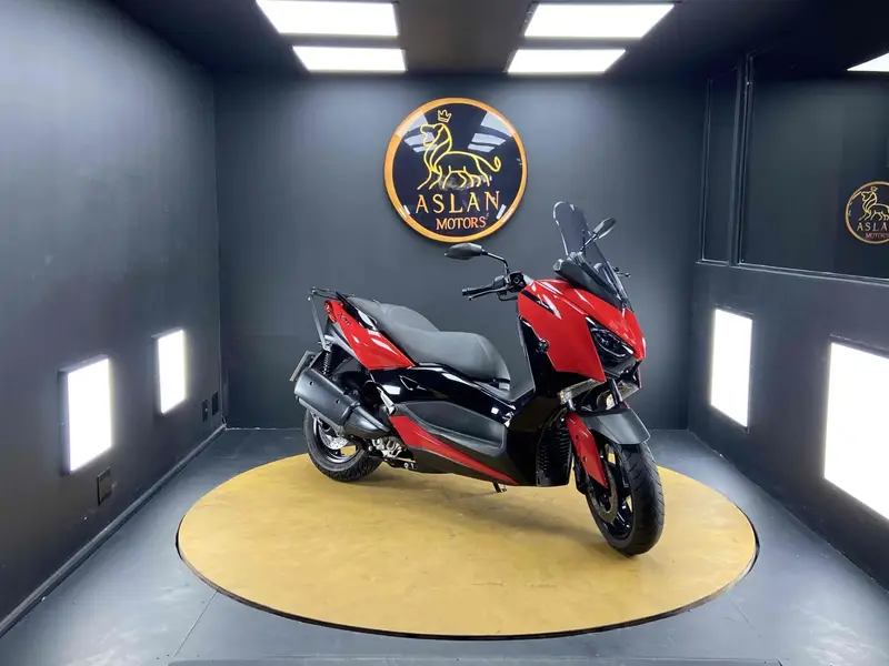 Yamaha XMax ABS