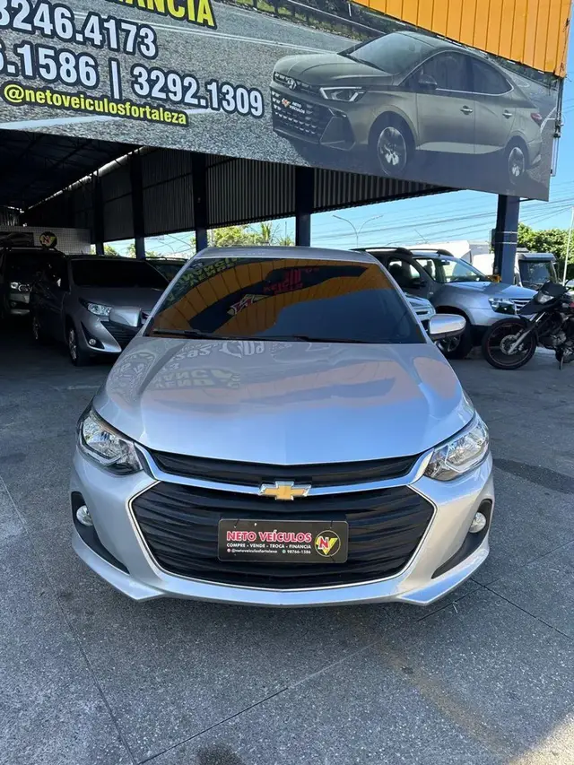 Carro Chevrolet Onix 2023 LT 1.0 Turbo