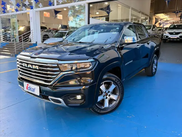 Carro RAM Rampage 2024 Laramie 2.0 Turbo