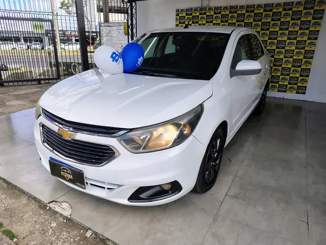 Carro Chevrolet Cobalt 2017 LTZ 1.8 8V (Flex)