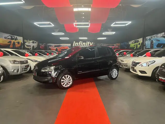Carro Volkswagen Fox 2014 1.6 VHT Highline (Flex)