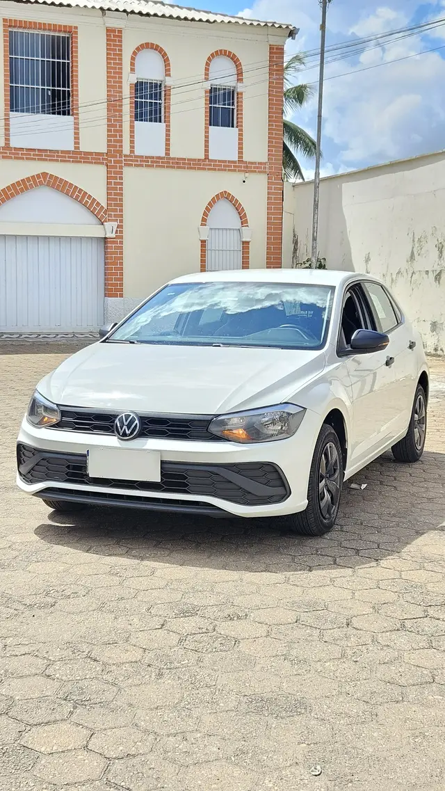 Carro Volkswagen Polo 2024 Track 1.0 Flex 12V 5p
