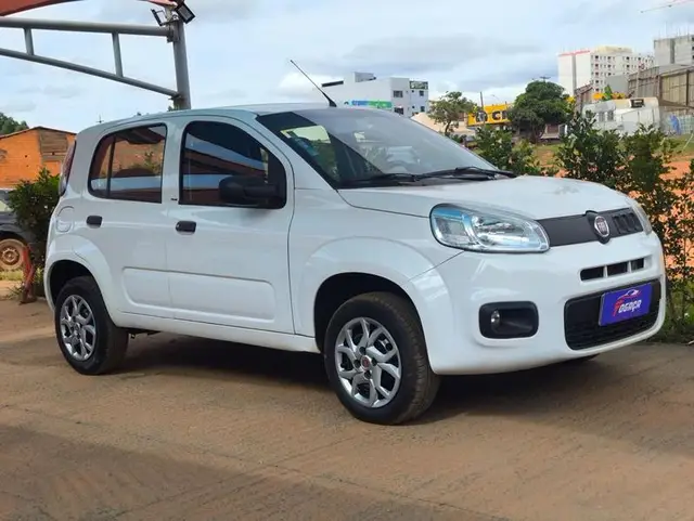 Carro Fiat Uno 2016 Attractive 1.0 (Flex) 4p