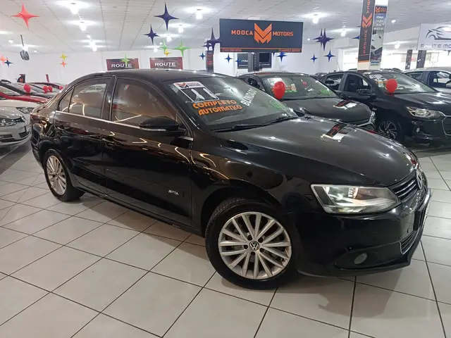 Carro Volkswagen Jetta 2011 2.0 TSI Highline DSG
