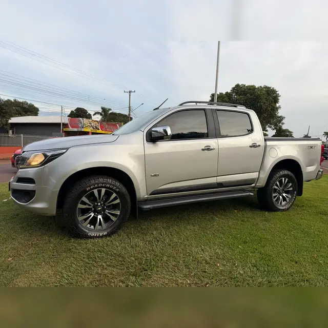 Carro Chevrolet S10 Cabine Dupla 2019 S10 2.8 CTDI LTZ 4WD (Cabine Dupla) (Aut)