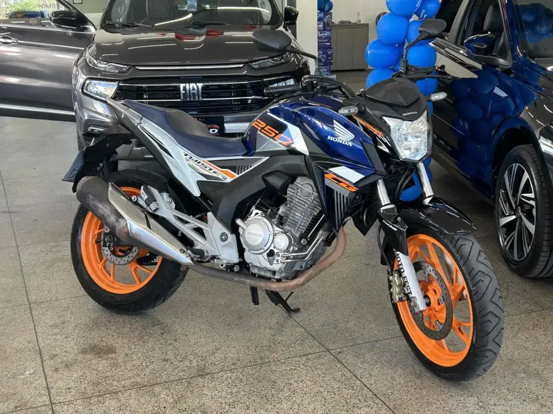 Honda (CBS)