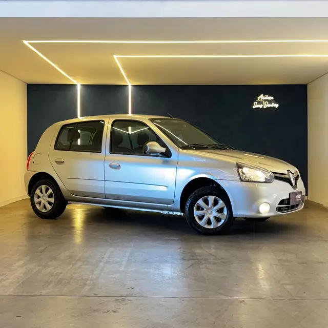 Carro Renault Clio 2016 Expression 1.0 16V (Flex)