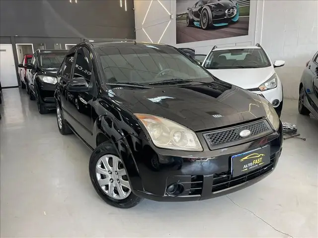 Carro Ford Fiesta Hatch 2008 1.0 (Flex)